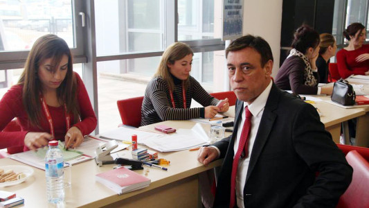 CHP’DE İLK BAŞVURUYU DURKAYA YAPTI