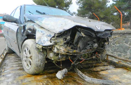 KÖPEĞE ÇARPMADI KAZA YAPTI