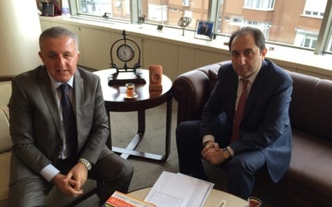 İŞ ADAMLARININ DESTEĞİNE İHTİYACIMIZ VAR