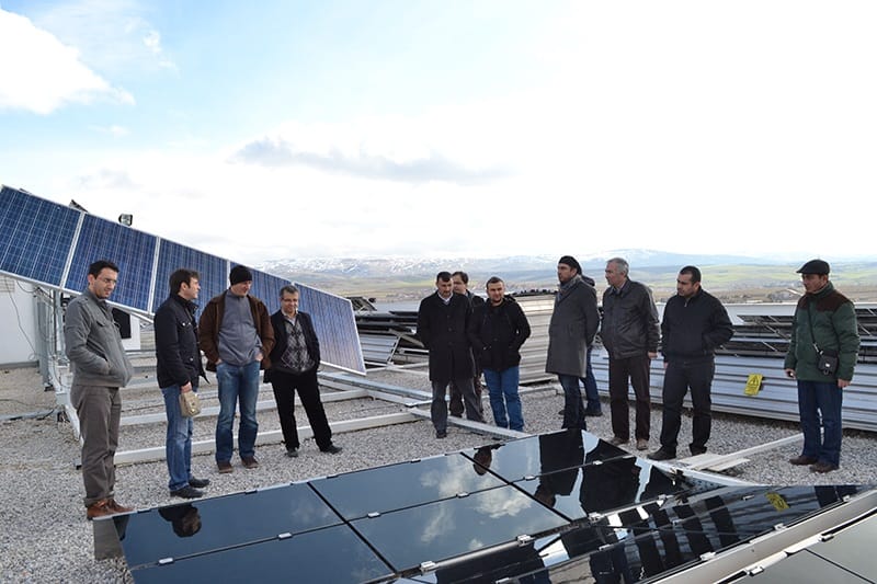 RÜZGAR VE GÜNEŞ ENERJİSİ EĞİTİMİ TAMAMLANDI