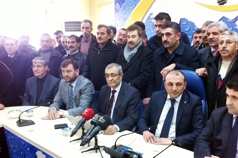 AK PARTİ’DE ARİF ERSOY’A BÜYÜK İLGİ