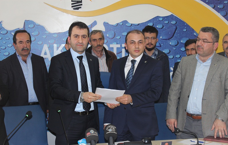 BERAT UZUN RESMEN ADAY OLDU