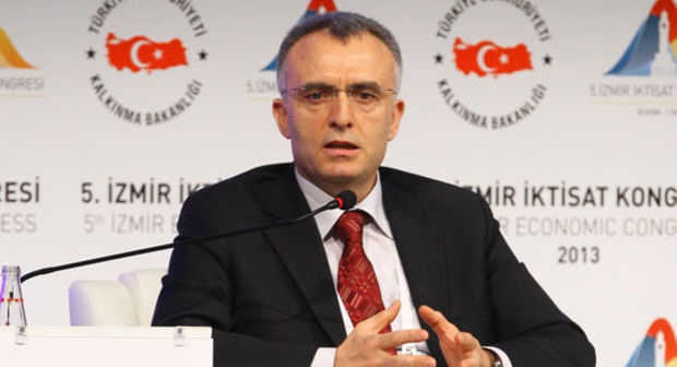 ÇORUMLU MÜSTEŞAR İSTİFA ETTİ