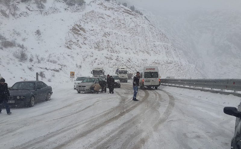 KARAYOLLARINA BÜYÜK TEPKİ