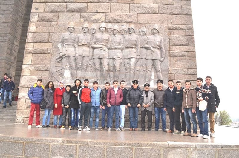 ÇORUMLU GENÇLER ÇANAKKALE’Yİ GEZDİ