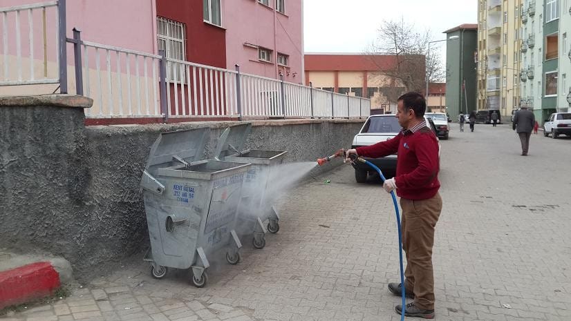SUNGURLU BELEDİYESİ SİNEKSİZ YAZA HAZIRLANIYOR