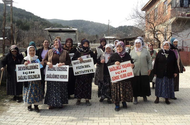 KÖYLÜ KADINLAR SAĞLIKLI HAYAT İÇİN YÜRÜDÜ
