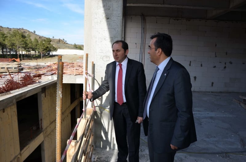 REKTÖR’DEN İLÇE MYO’LARA ZİYARET