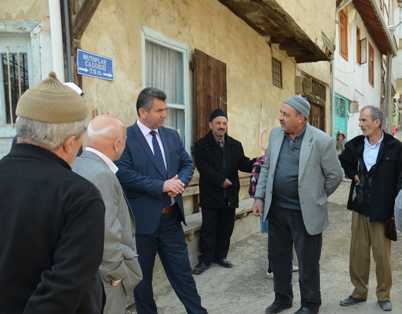 BAŞKAN VATANDAŞLARIN SORUNLARINI DİNLEDİ