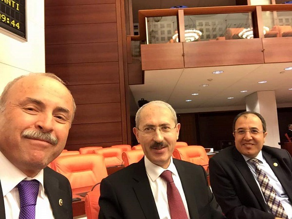 BAĞCI, YENİ BAKANI ÇORUM ULAŞIMI HAKKINDA BİLGİLENDİRDİ