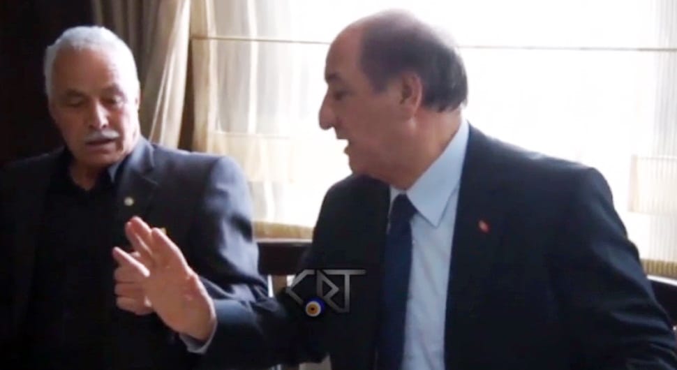 VALİ ŞEHİT BABASIYLA TARTIŞTI