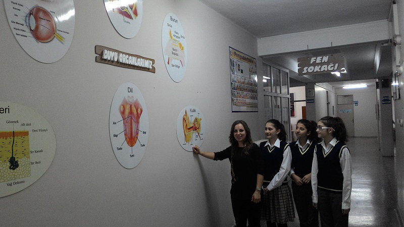 ATATÜRK ORTAOKULUNDA ‘FEN SOKAĞI’ AÇILDI