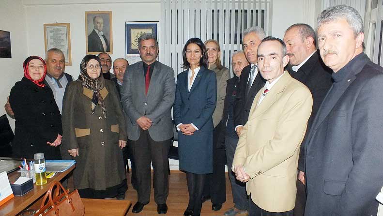 AYBÜKE TOPÇUBAŞI’NA ÇORUM’DA SICAK İLGİ