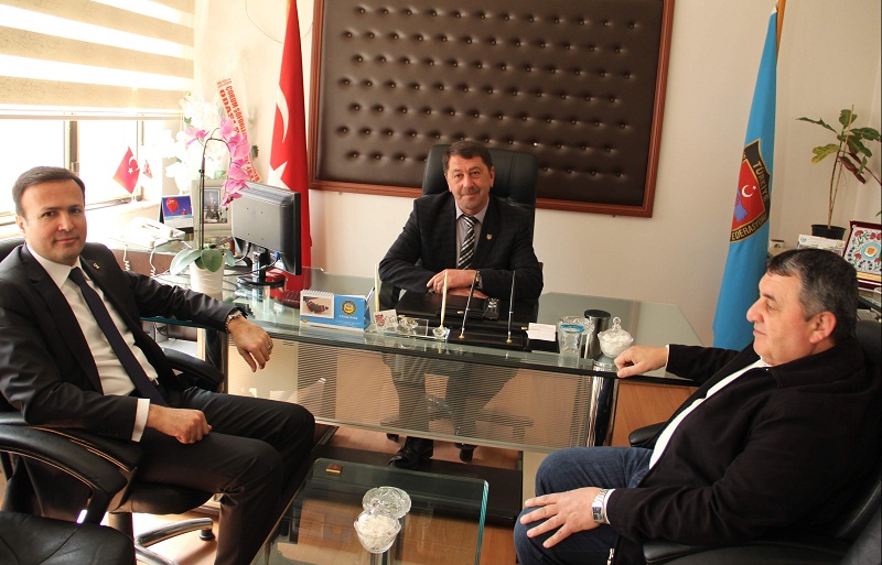 AYHAN KARACA’DAN TOPLU KONUT ÖNERİSİ