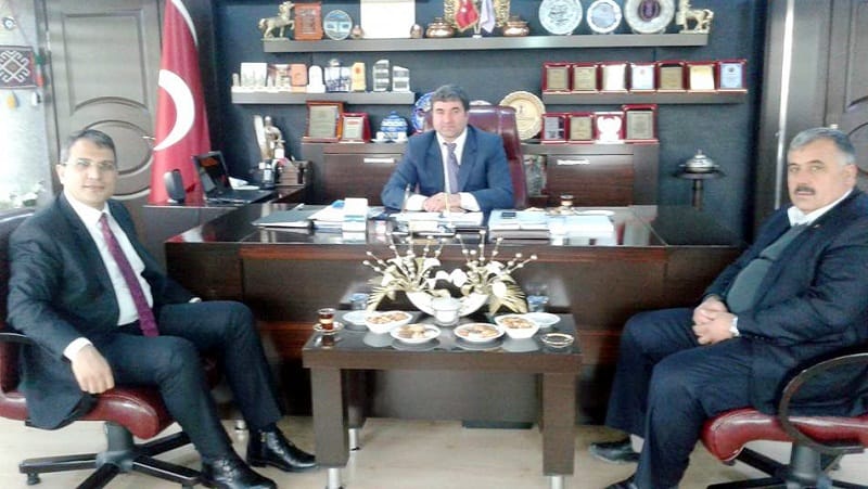 YENİ BAŞSAVCIYA ESNAFTAN SICAK KARŞILAMA