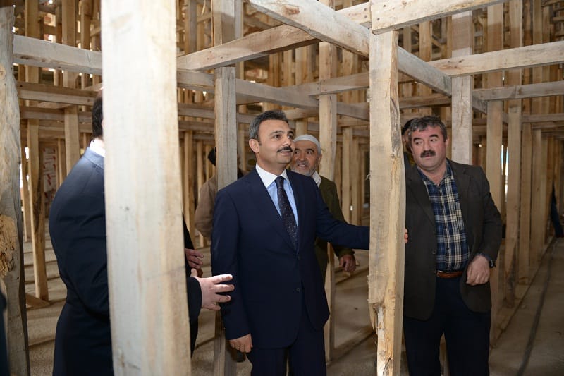 KÜLCÜ CAMİ İNŞAATINI İNCELEDİ