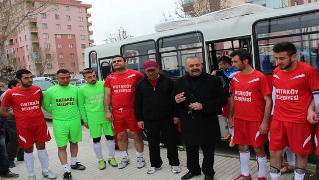 TANER İSBİR’DEN ŞAPİNUVASPOR’A DESTEK