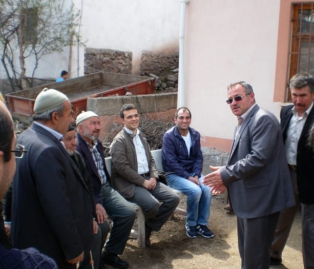 KAYMAKAM GÜRSOY, YAĞMUR DUASINA KATILDI