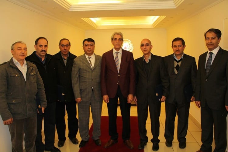 TARANCI’DAN EMEKLİ OLAN POLİSLERE PLAKET