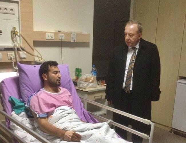 BAŞKAN’DAN HASTALARA MORAL ZİYARETİ