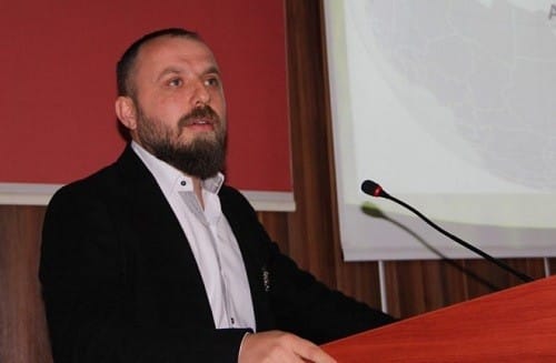 HALI SAHADA KALP KRİZİNDEN ÖLDÜ