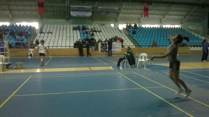 OSMANCIK’A İKİ KUPA BİRDEN KAZANDIRDILAR