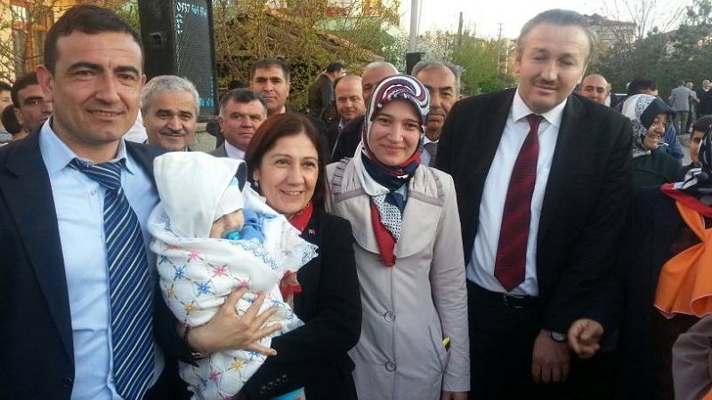 AK PARTİ’NİN KADIN ADAYI HIZLI ÇIKTI