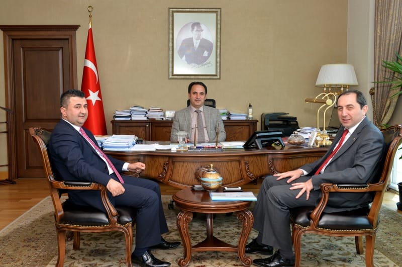 ÜNİVERSİTE BÜNYESİNDE YAPILAN ETKİNLİĞE DESTEK
