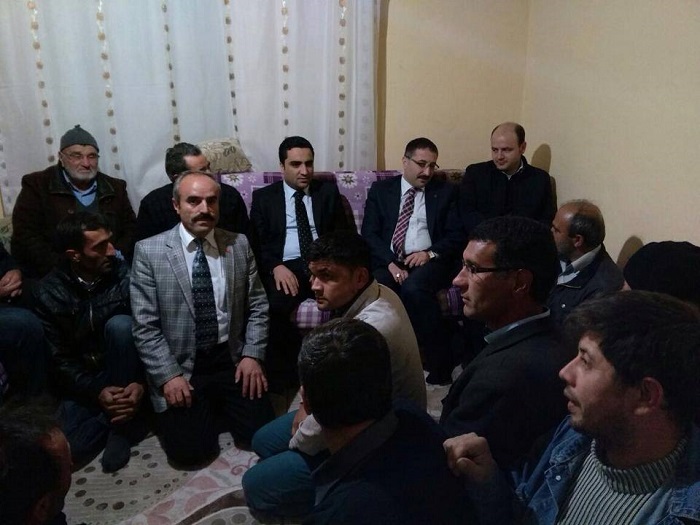 AK PARTİ’DEN EV ZİYARETLERİ