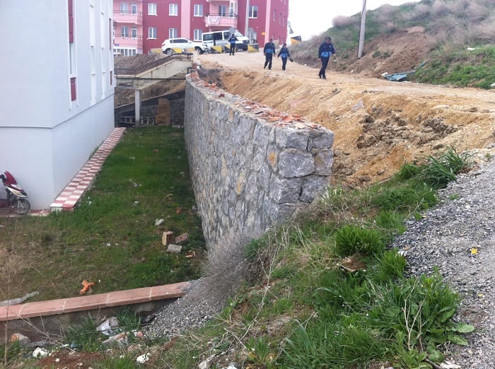 ‘VATANDAŞIN DUVAR ÇARESİZLİĞİ’ HABERİNE CEVAP GELDİ