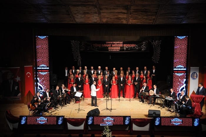 BELEDİYE’DEN ‘ÖZLENEN NAĞMELER’ KONSERİ