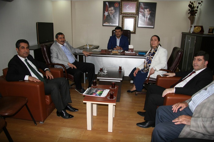 YILDIRIM’DAN YENİŞEHİR AK PARTİ’YE ZİYARET