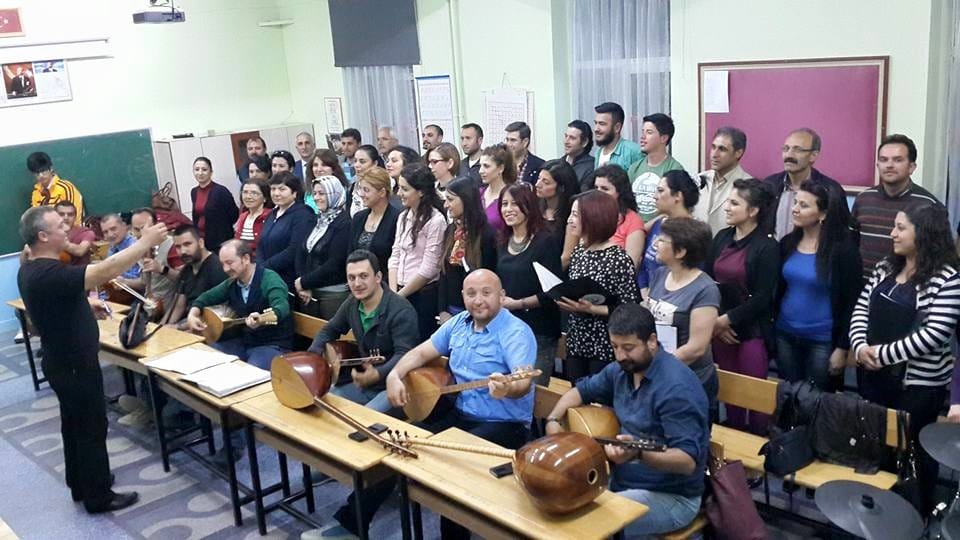 HEM TÜRK HALK MÜZİĞİ KONSERİ YARIN