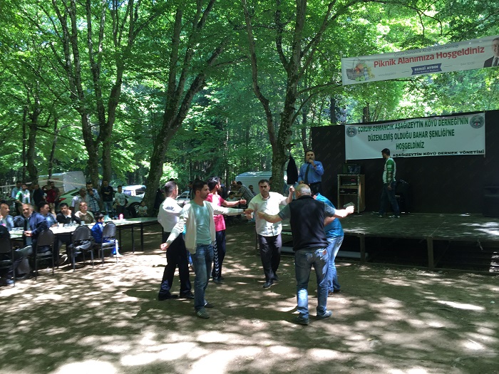 AŞAĞI ZEYTİNLİLER BAHAR ŞENLİĞİNDE BULUŞTU