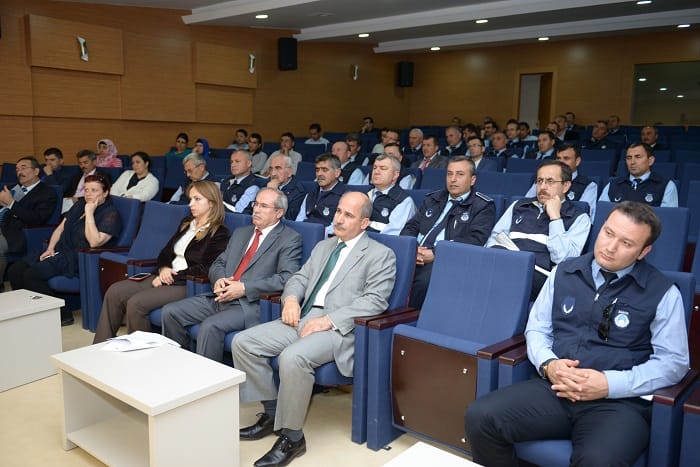 ÇORUM BAROSU’NDAN BELEDİYE PERSONELİNE SEMİNER