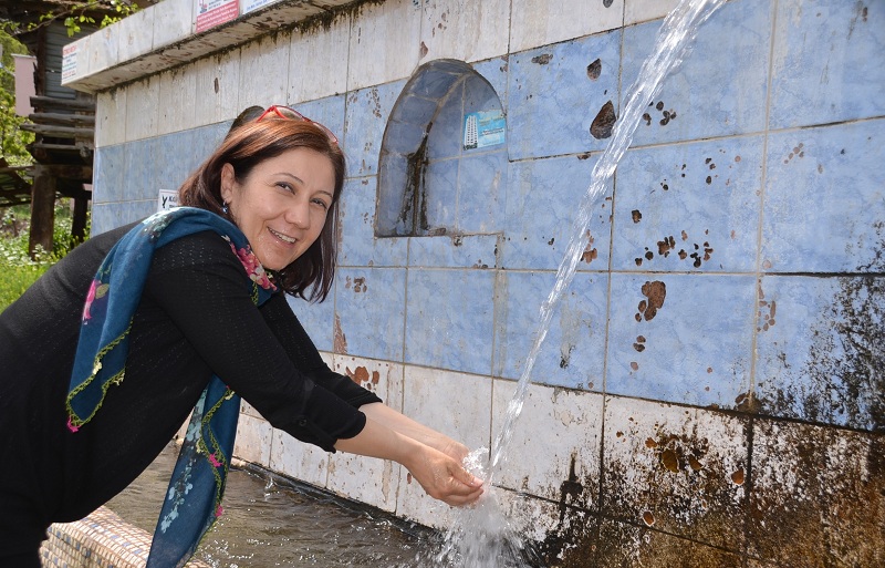 AK PARTİ’NİN KADIN ADAYI ÇOK İDDİALI