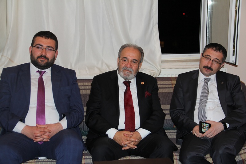 MİLLETVEKİLİ ÖĞRENCİ EVİNE KONUK OLDU