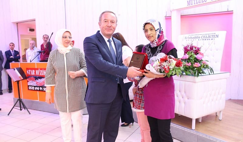 ÇORUM’DA YILIN ANNELERİ ÖZENLE SEÇİLDİ