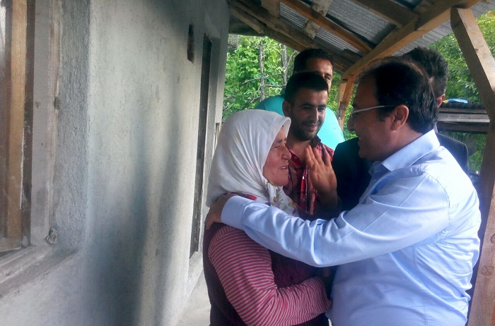 BAĞCI’DAN ŞEHİT ANNESİNE ZİYARET