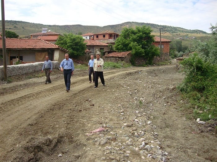 ÖZEL İDARE KÖYLERDE İNCELEME YAPTI