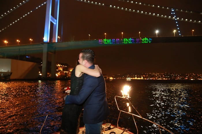 ÇORUMLU GENÇ BOĞAZ KÖPRÜSÜNDE ŞAŞIRTTI