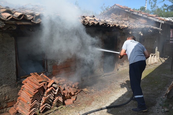 ÇORUM’DAKİ ARDİYE YANGINI KORKUTTU