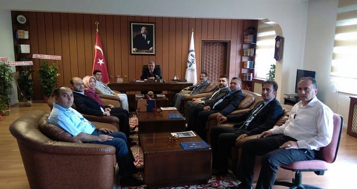 AK PARTİ YÖNETİMİNDEN MÜFTÜ’YE ZİYARET