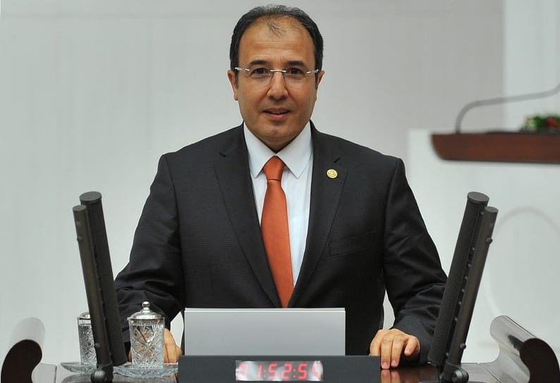 TÜRKİYE TERÖRE BOYUN EĞMEYECEK