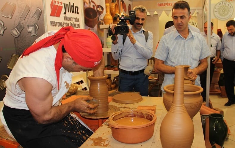 ÇORUM’DA SANAYİ VE TİCARET FUARI AÇILDI