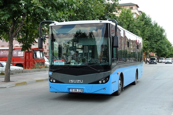 BAYRAMIN BİRİNCİ GÜNÜ OTOBÜSLER BEDAVA