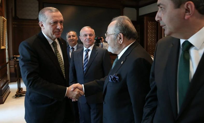 SALİM USLU AK SARAY’A ÇIKTI