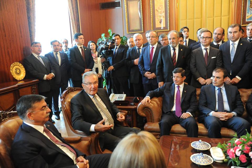 MECLİS BAŞKANINA İLK TEBRİK ÇORUM’DAN