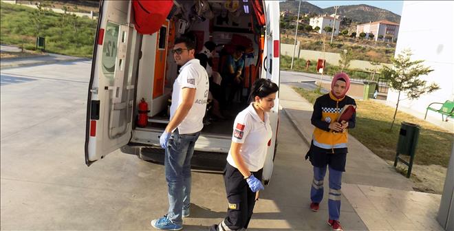 EHLİYETSİZ SÜRÜCÜ KAZA YAPTI