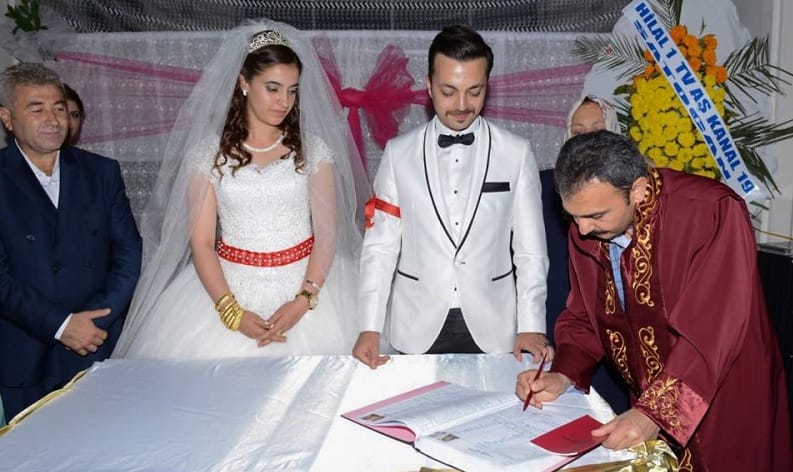 KANAL 19 AİLESİNİN MUTLU GÜNÜ